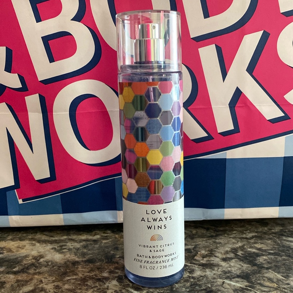 Bath & Body Works Love Always Wins
